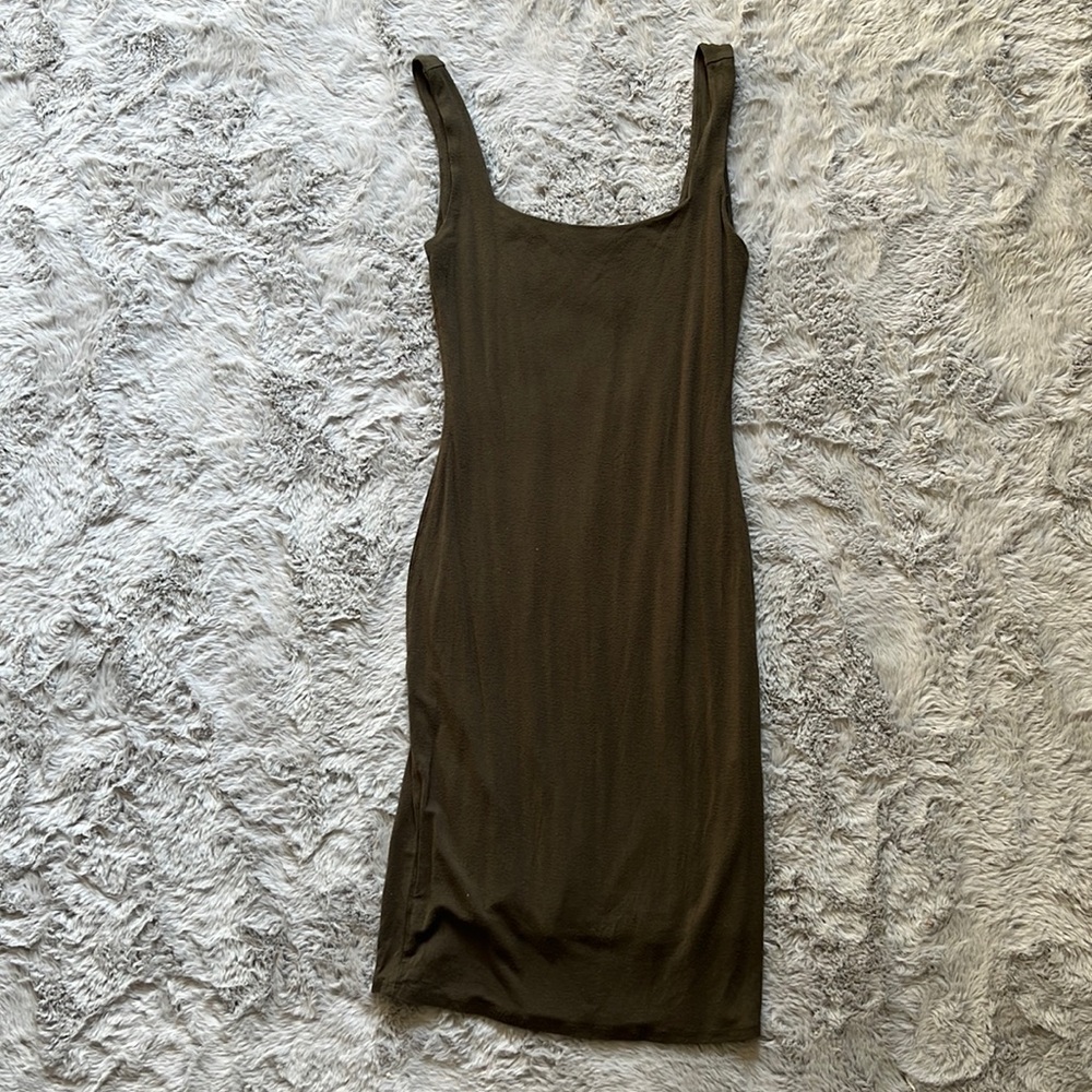 Size small fitted green dress.